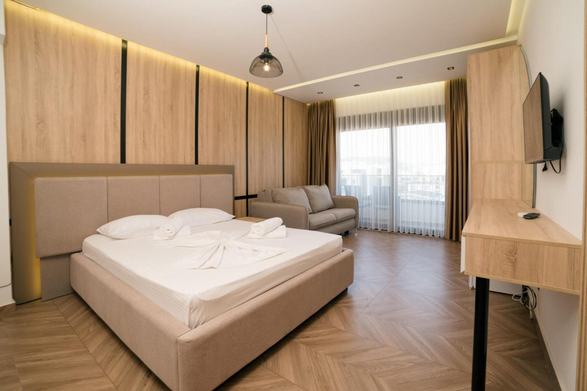 Akar Hotel Улцин Екстериор снимка
